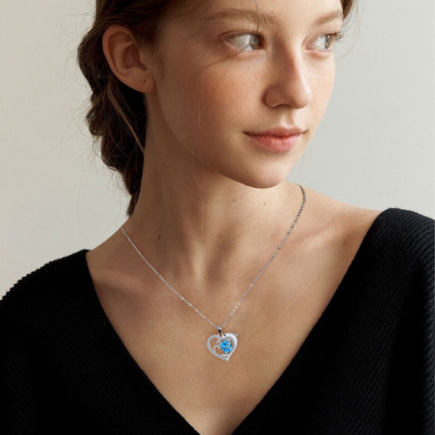 Cool Dolphin Heart Romantic Necklace For Women.